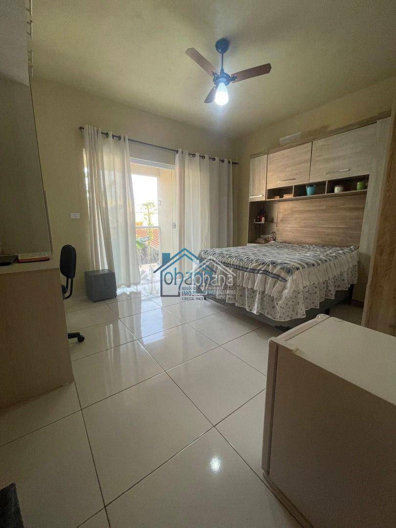Casa à venda com 3 quartos, 212m² - Foto 7