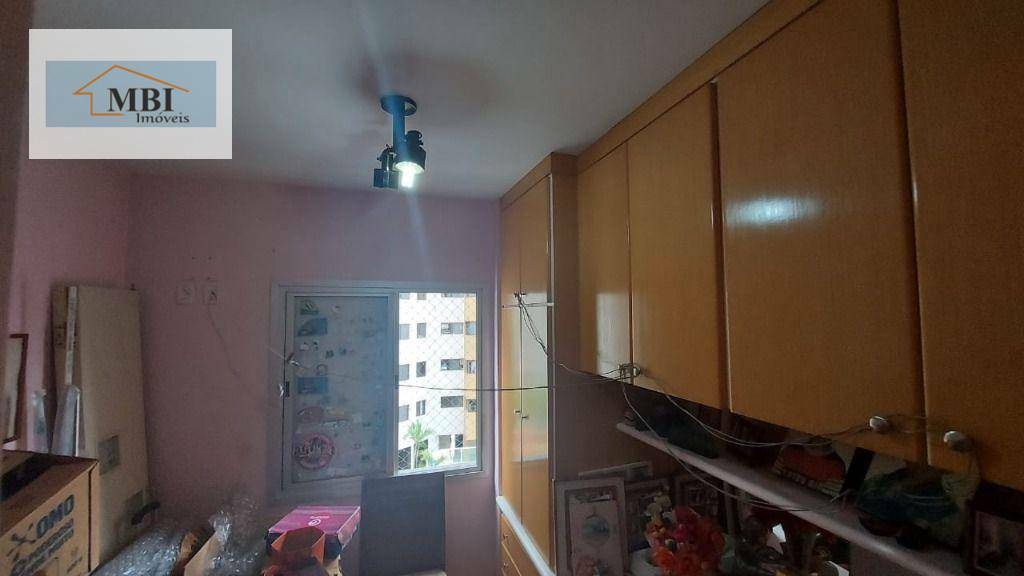 Apartamento à venda com 3 quartos, 76m² - Foto 7