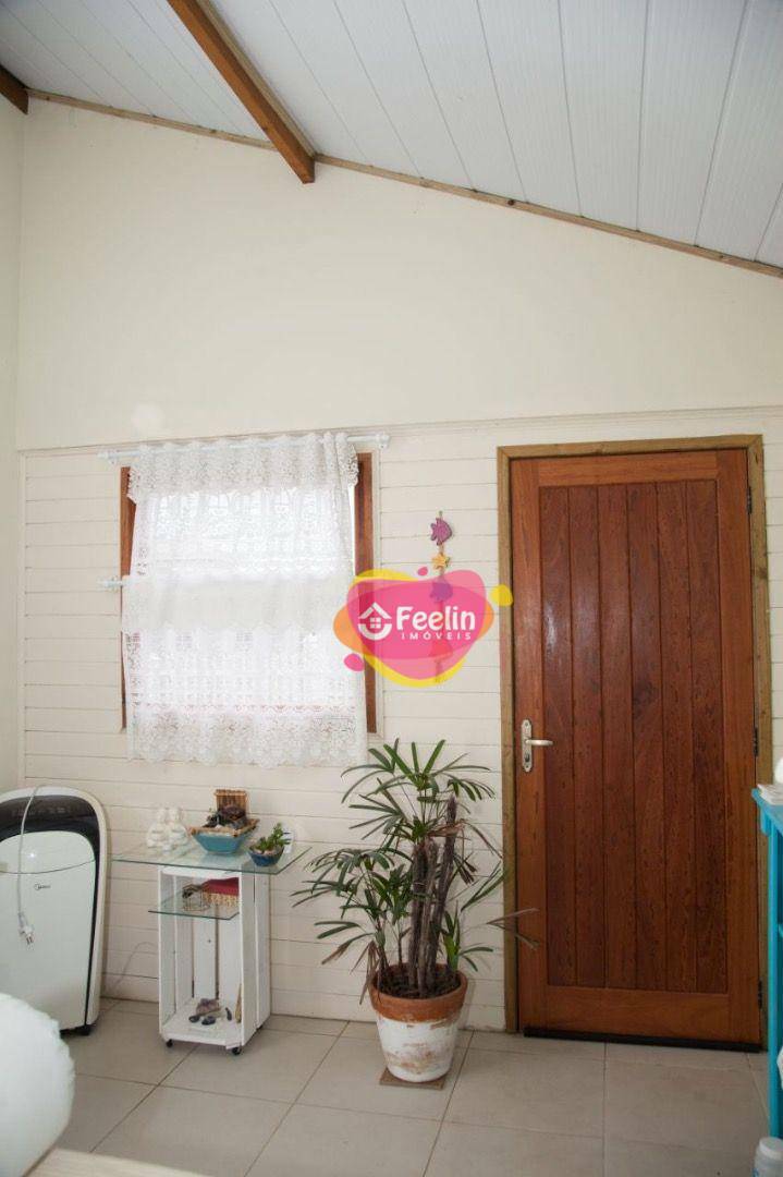 Casa, 4 quartos, 200 m² - Foto 12