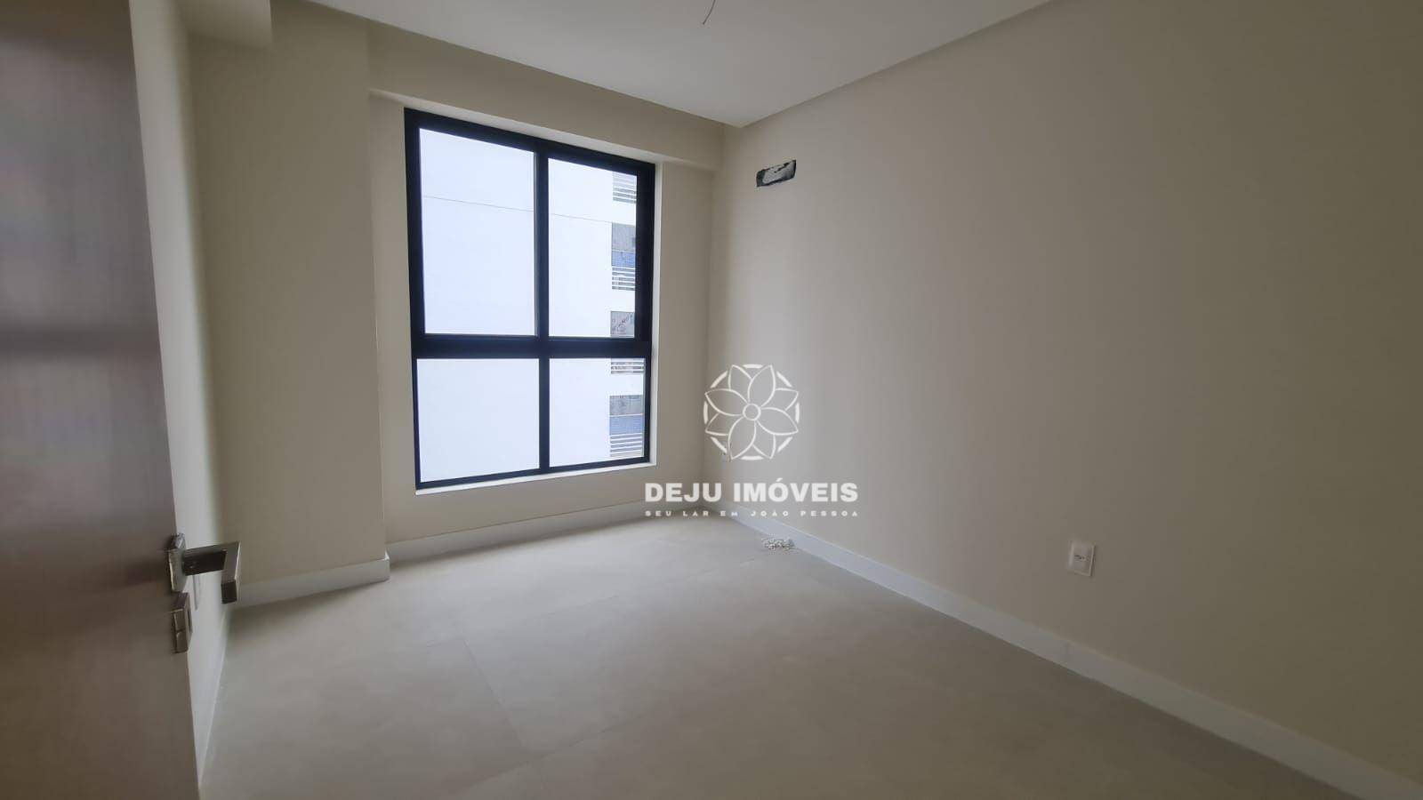 Apartamento à venda com 3 quartos, 77m² - Foto 8