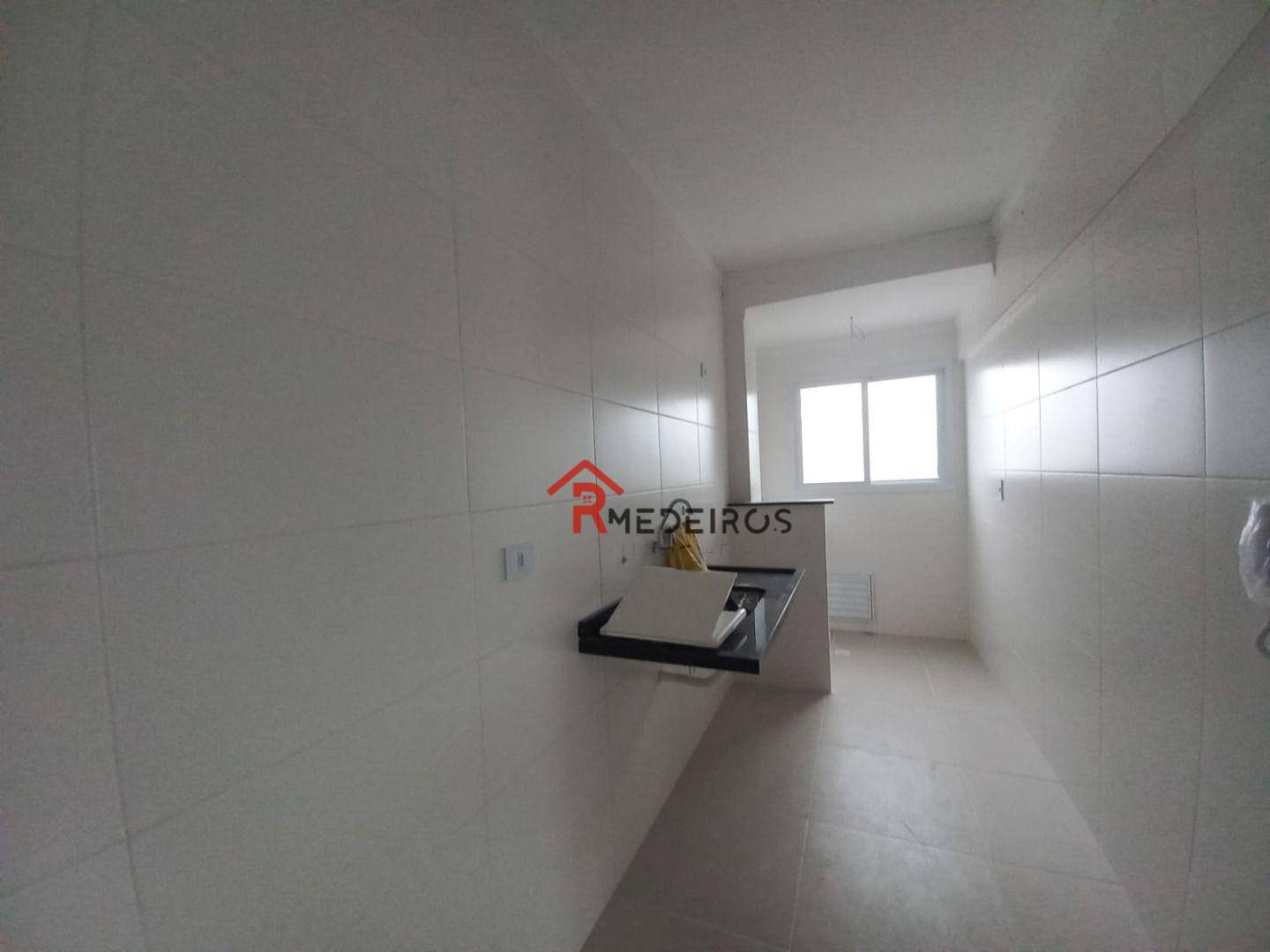 Apartamento à venda com 2 quartos, 68m² - Foto 7