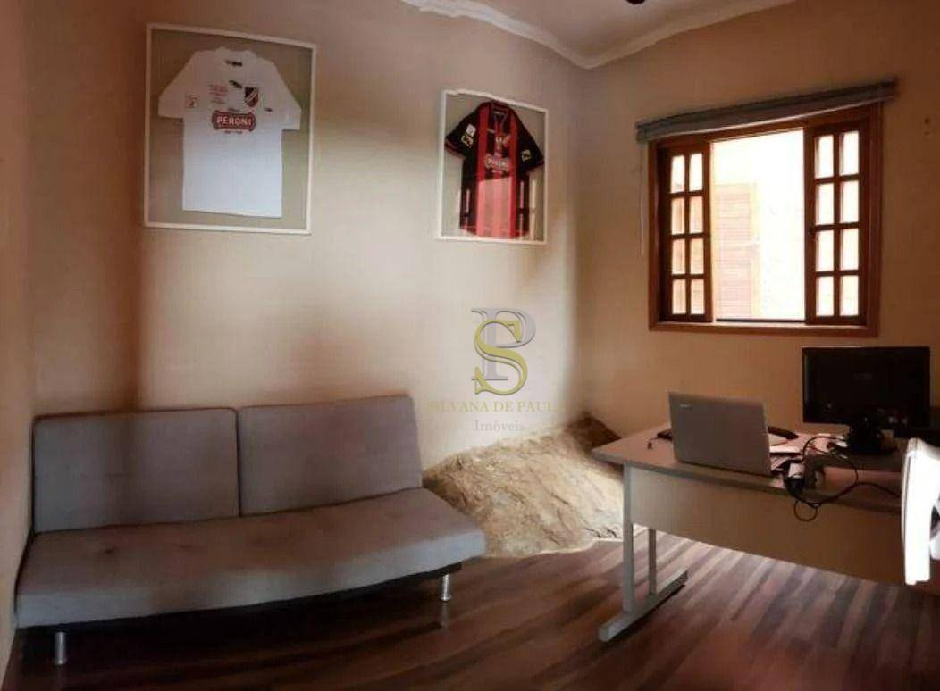 Chácara à venda com 5 quartos, 210m² - Foto 16