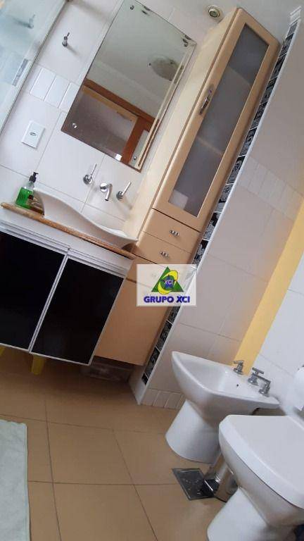 Apartamento à venda com 3 quartos, 98m² - Foto 10