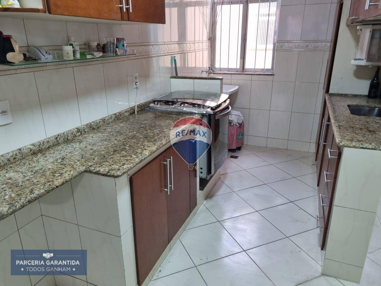 Apartamento à venda com 2 quartos, 64m² - Foto 5