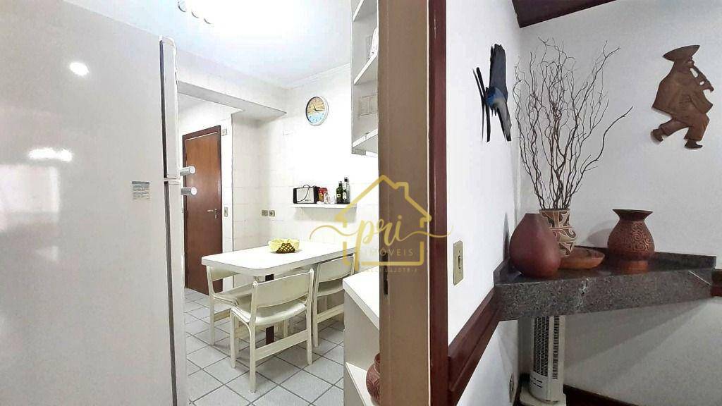 Apartamento à venda com 3 quartos, 130m² - Foto 14