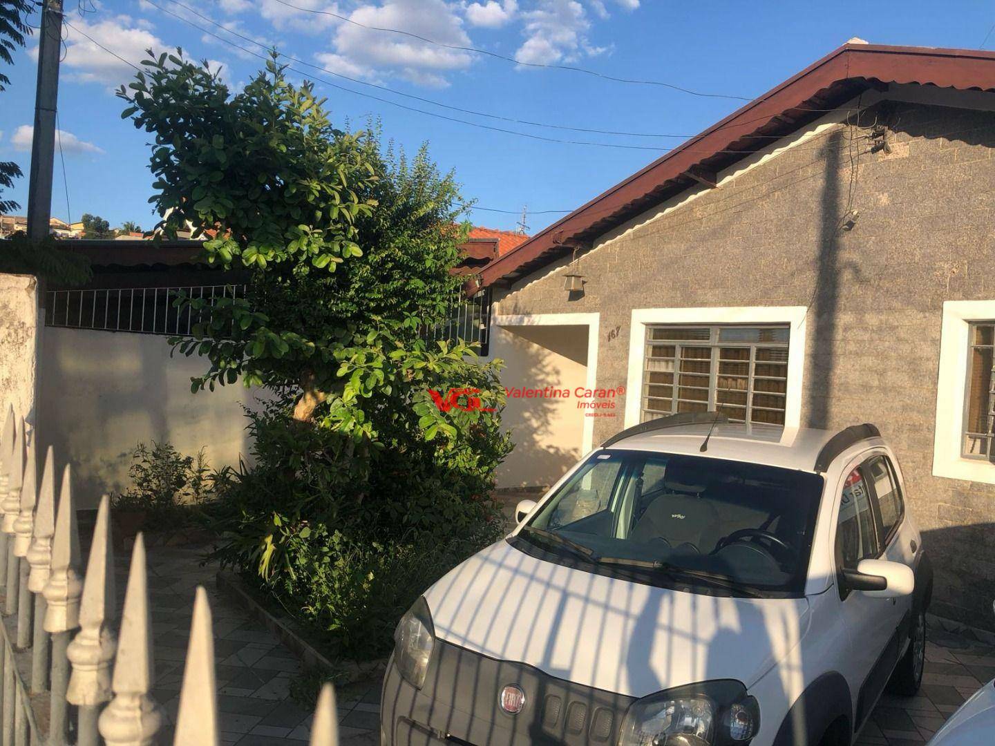 Casa à venda com 3 quartos, 180m² - Foto 2