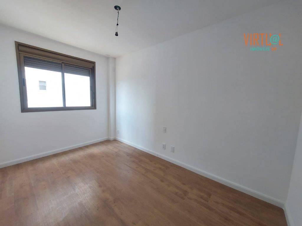 Apartamento à venda com 3 quartos, 83m² - Foto 40