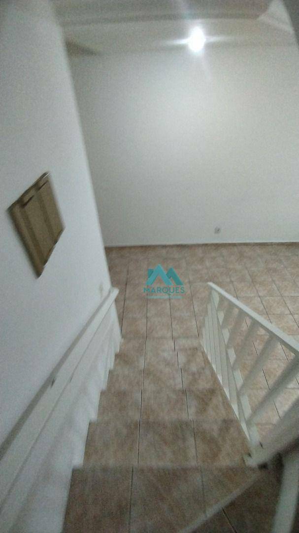 Sobrado à venda com 2 quartos, 150m² - Foto 10