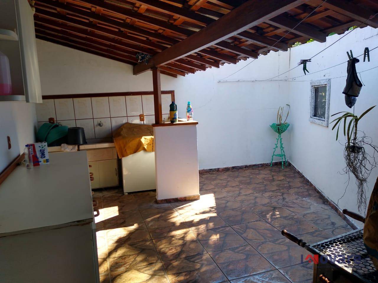 Casa à venda com 3 quartos, 110m² - Foto 9