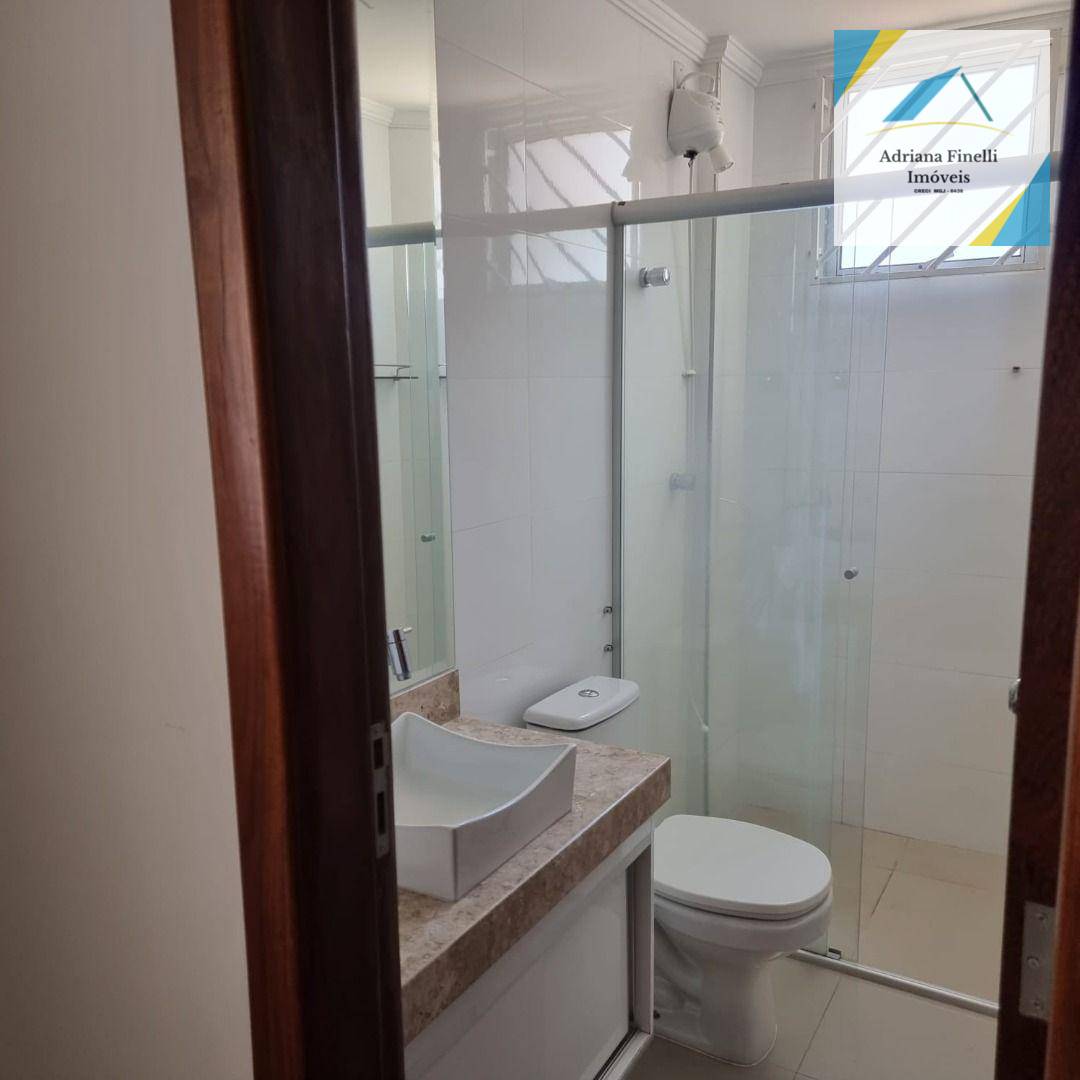 Apartamento à venda com 3 quartos, 140m² - Foto 4