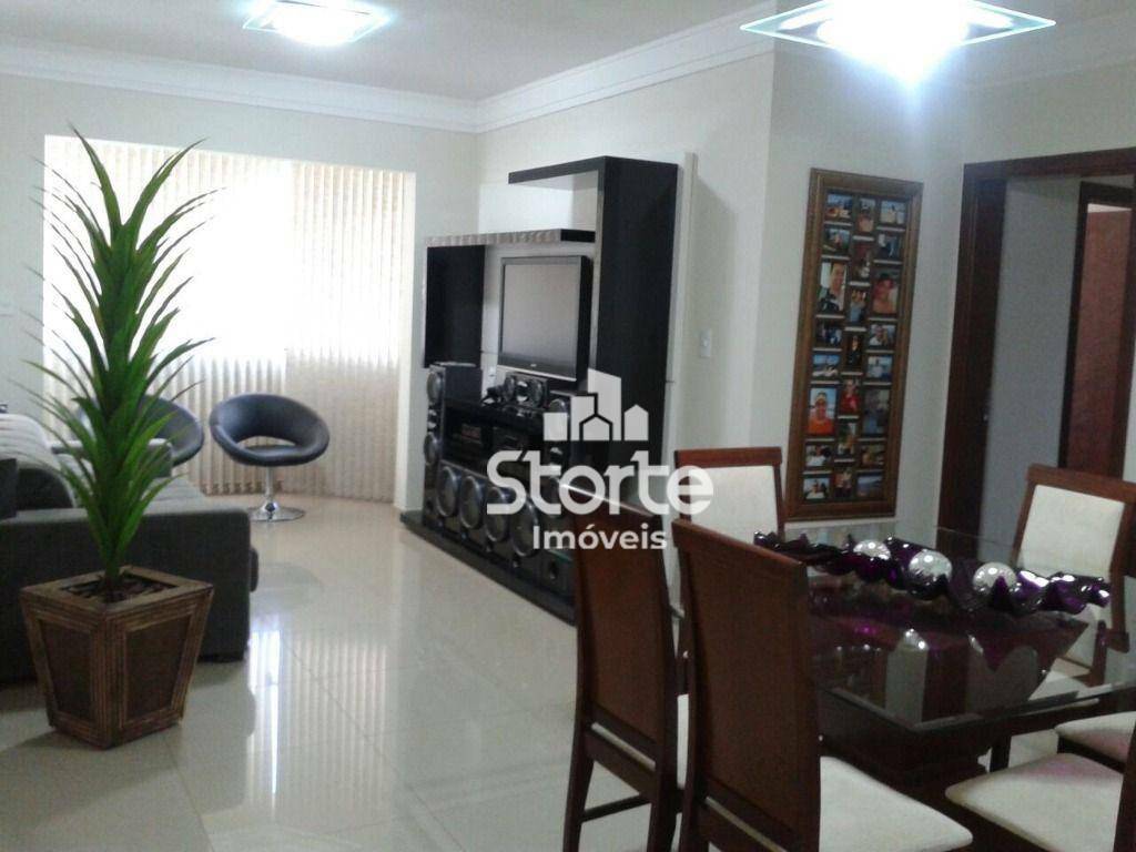 Apartamento à venda com 3 quartos, 93m² - Foto 1