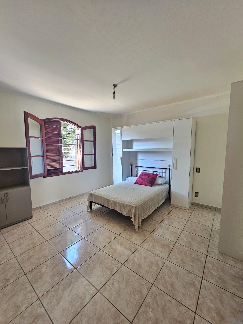 Casa à venda com 2 quartos, 280m² - Foto 9