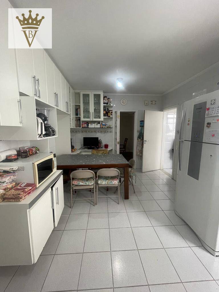 Apartamento à venda com 4 quartos, 166m² - Foto 6