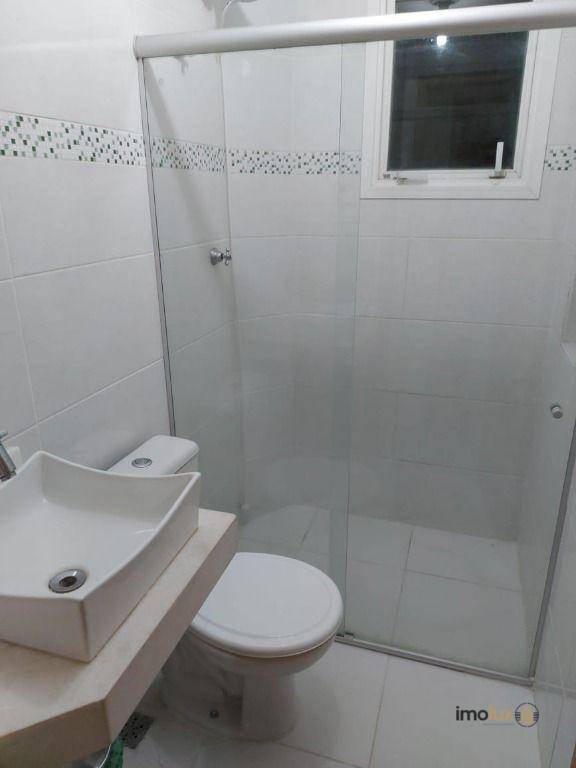 Apartamento à venda com 2 quartos, 67m² - Foto 5