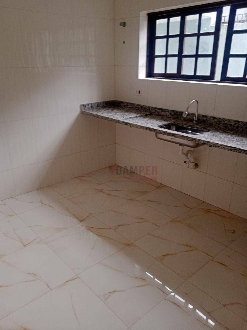 Sobrado à venda com 2 quartos, 150m² - Foto 14