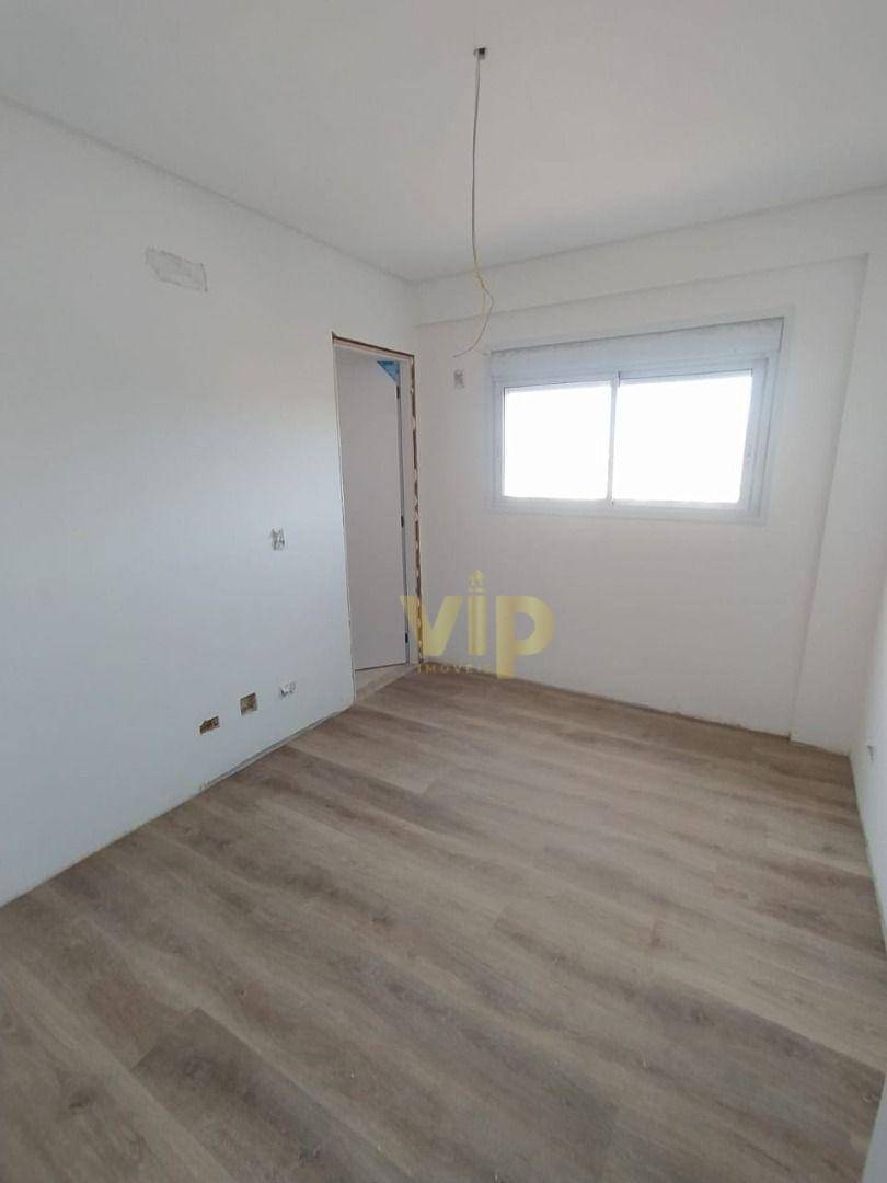 Apartamento à venda com 4 quartos, 225m² - Foto 3