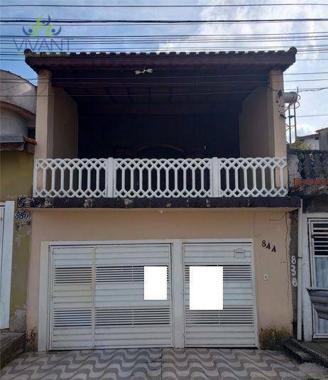 Sobrado à venda com 3 quartos, 226m² - Foto 1