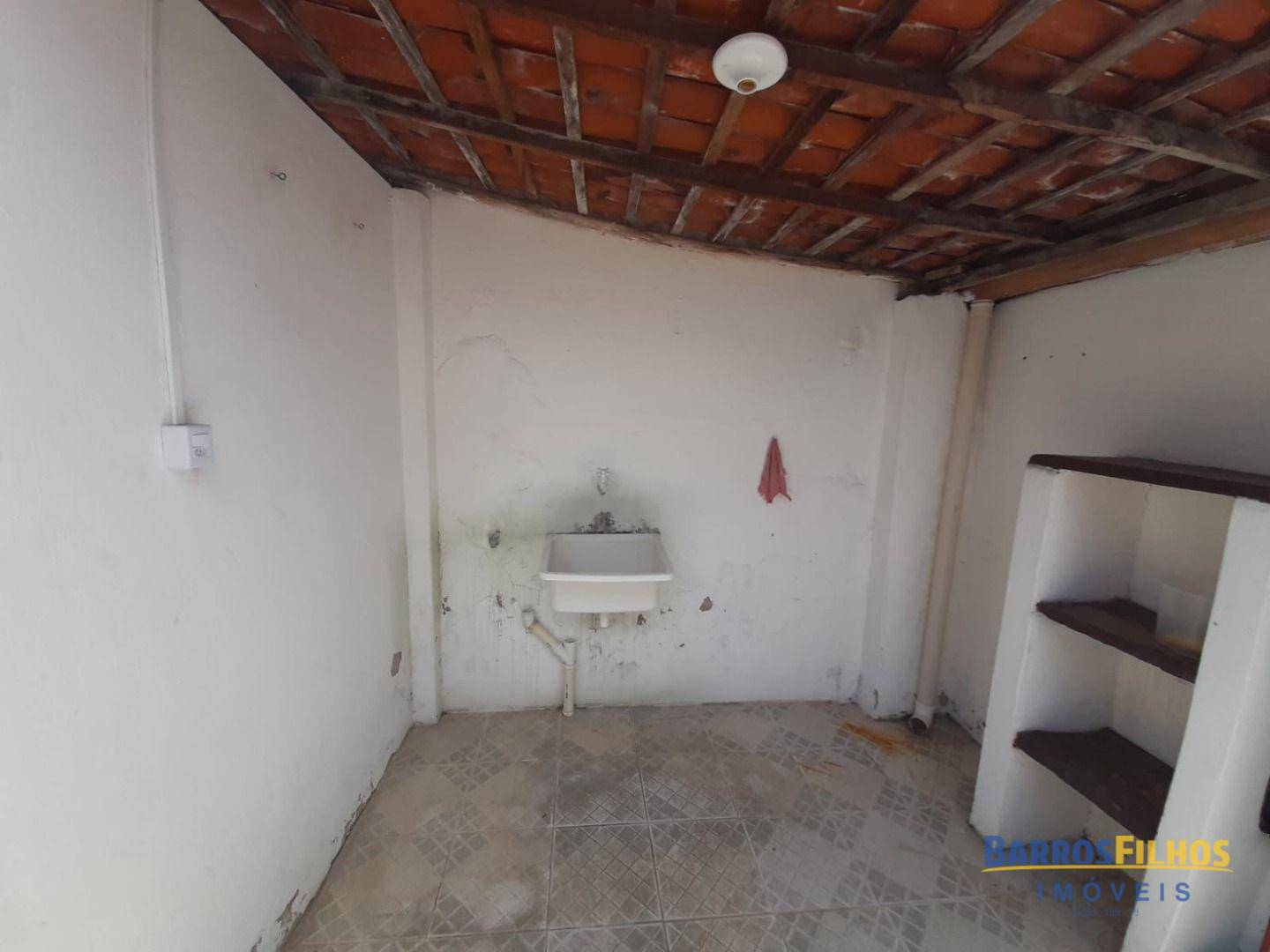 Casa à venda com 2 quartos, 131M2 - Foto 17