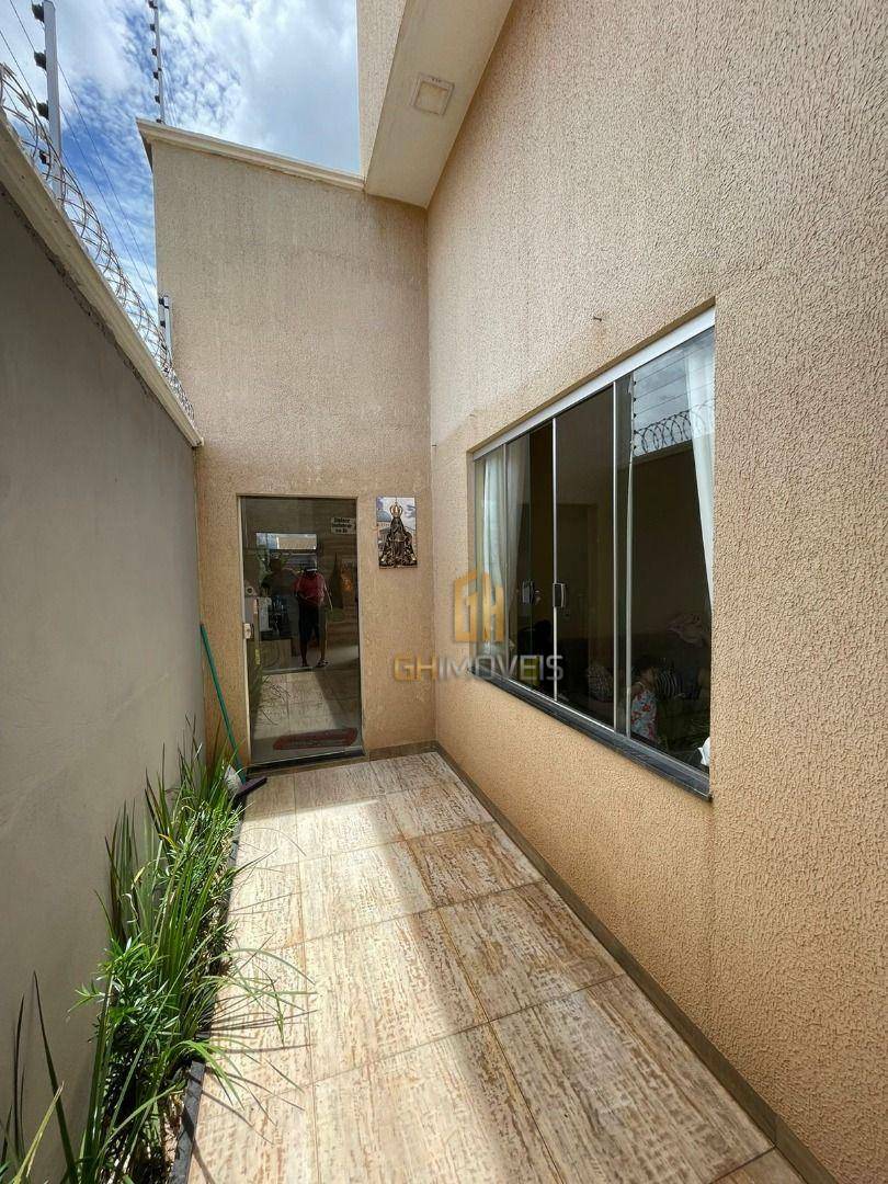 Casa à venda com 3 quartos, 152m² - Foto 3