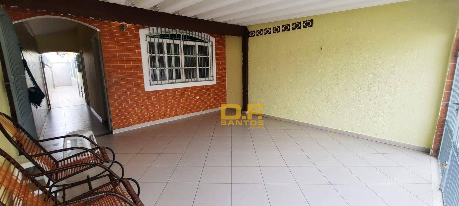 Casa à venda com 2 quartos, 105m² - Foto 2