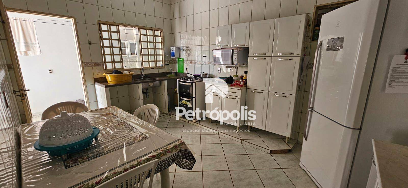 Sobrado à venda com 6 quartos, 245m² - Foto 11