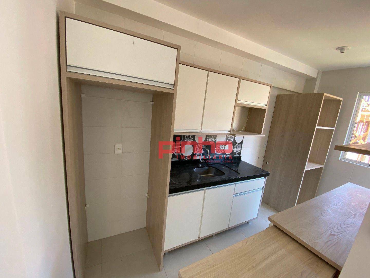 Apartamento à venda com 2 quartos, 68m² - Foto 27