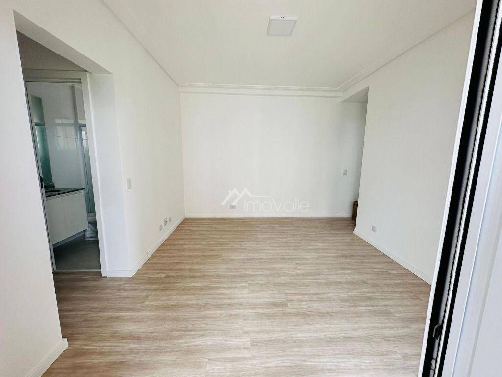 Apartamento para alugar com 2 quartos, 60m² - Foto 2