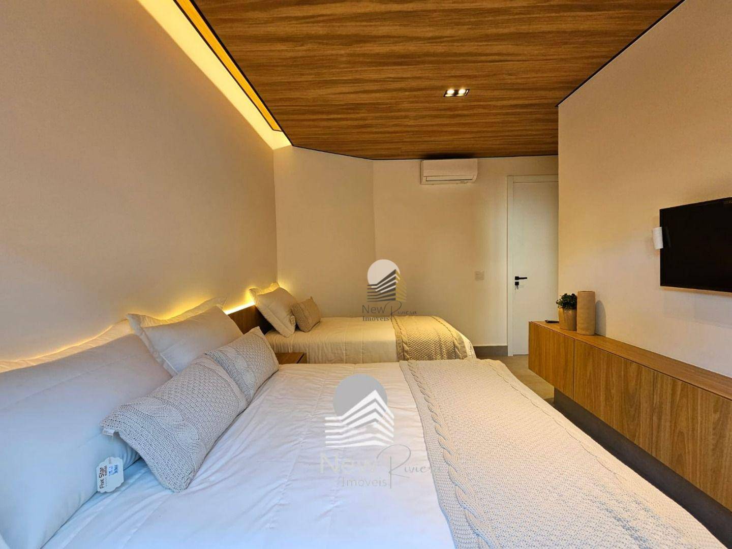 Casa de Condomínio à venda com 4 quartos, 280m² - Foto 44