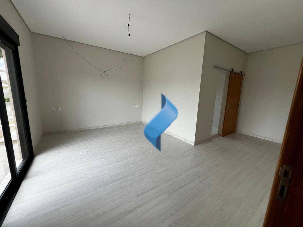 Casa de Condomínio à venda com 3 quartos, 211m² - Foto 13