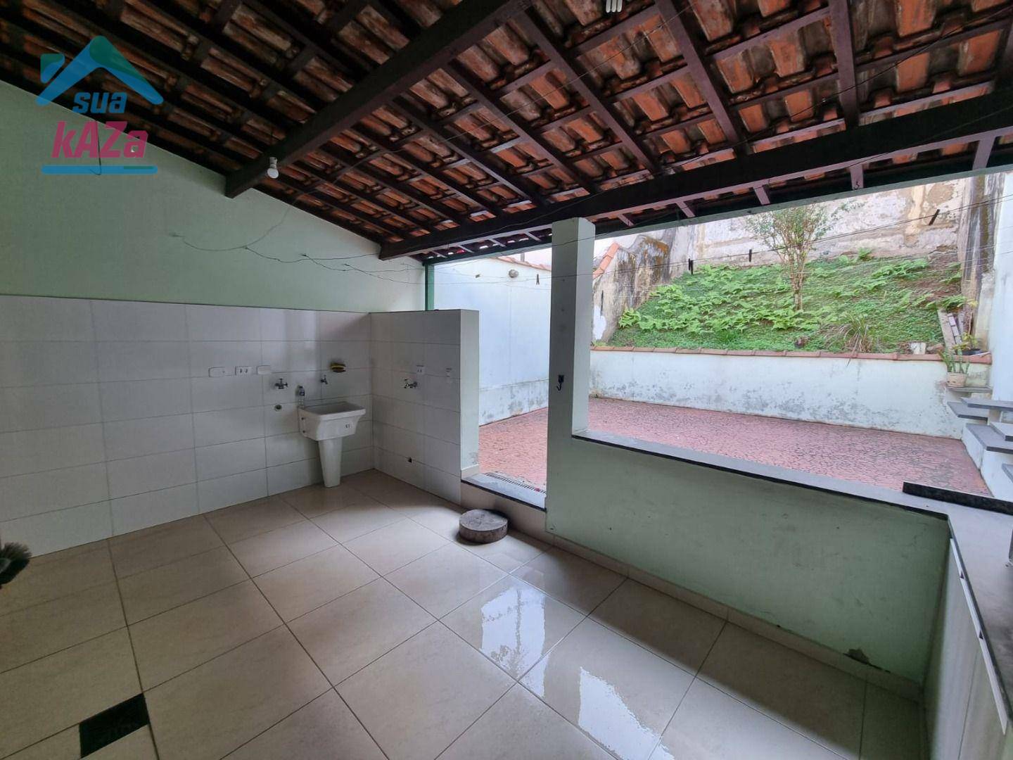 Sobrado à venda com 2 quartos, 180m² - Foto 18