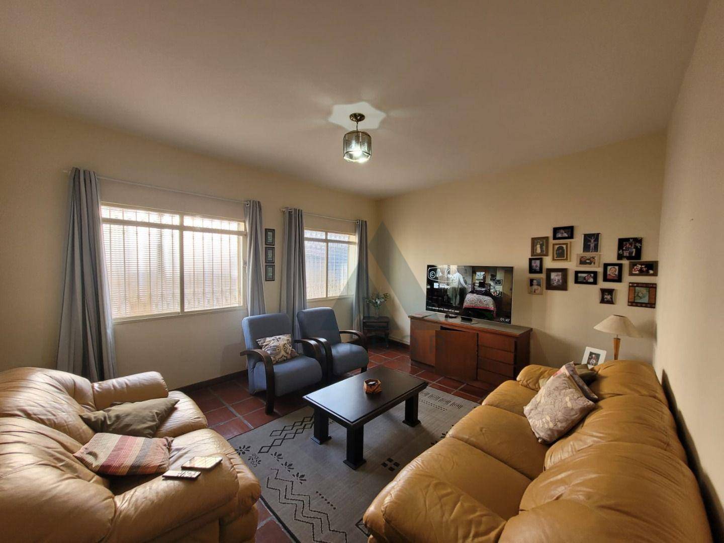 Casa, 3 quartos, 153 m² - Foto 3