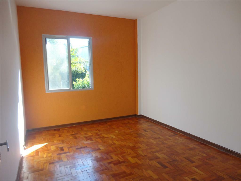 Apartamento à venda com 2 quartos, 72m² - Foto 4