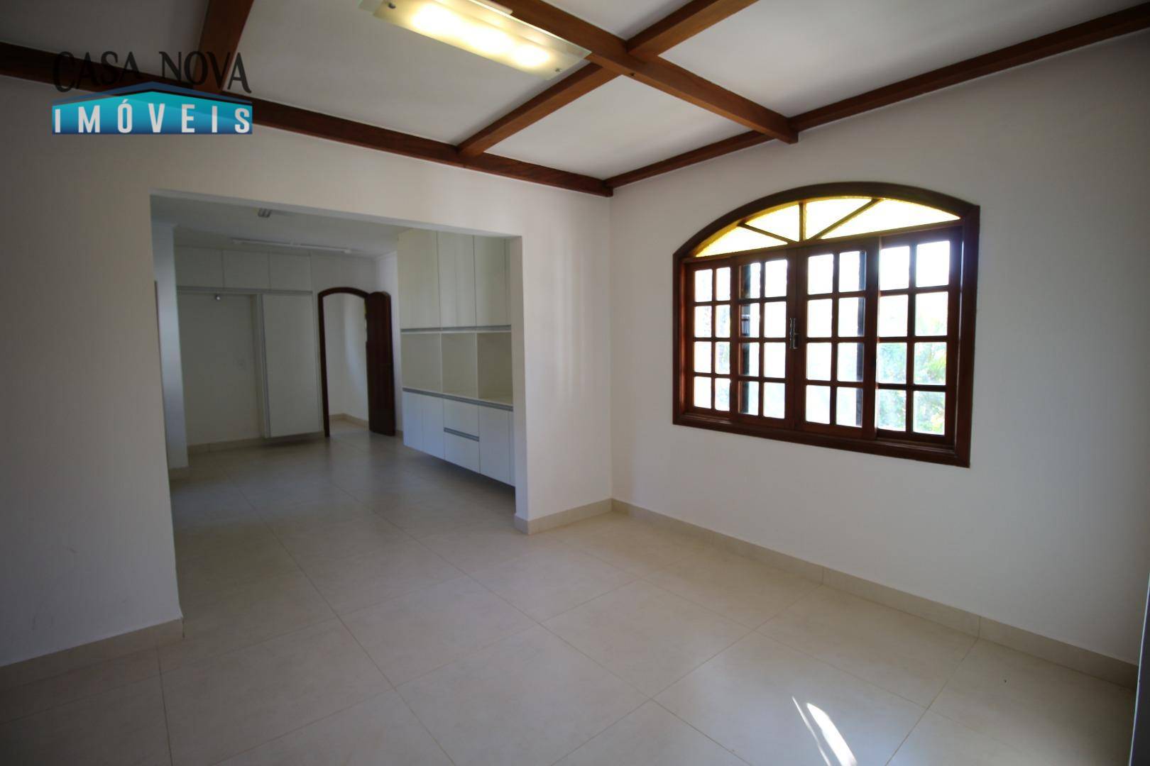 Casa de Condomínio à venda com 3 quartos, 300m² - Foto 8