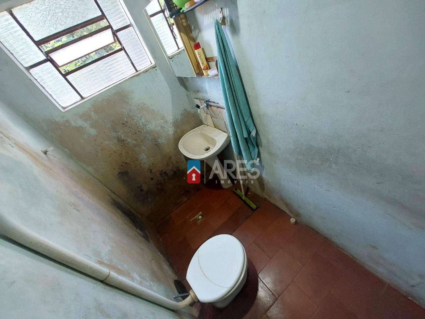 Chácara à venda com 3 quartos, 188m² - Foto 8