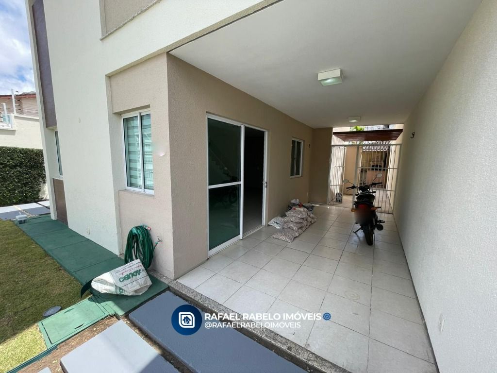 Casa de Condomínio à venda e aluguel com 3 quartos, 122m² - Foto 2