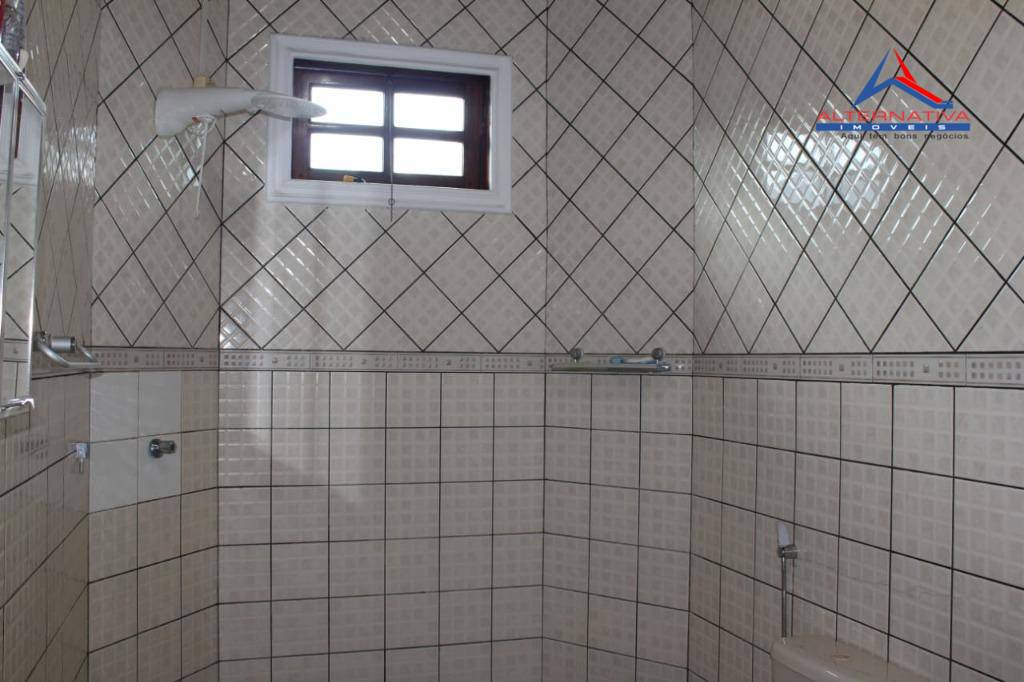 Casa à venda com 3 quartos, 209m² - Foto 17