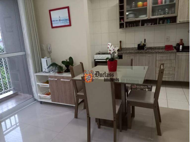 Apartamento à venda com 2 quartos, 60m² - Foto 7