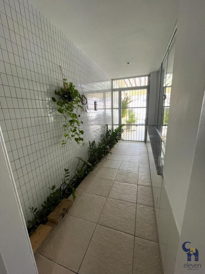 Casa à venda com 4 quartos, 220m² - Foto 12