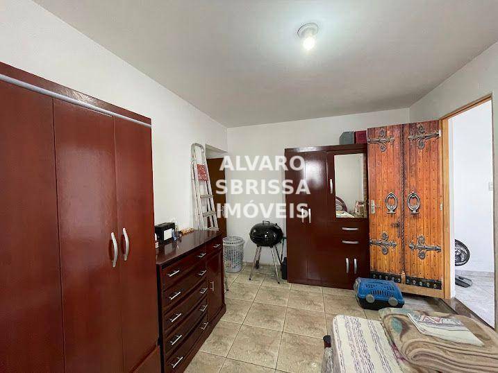 Casa à venda com 3 quartos, 116m² - Foto 14