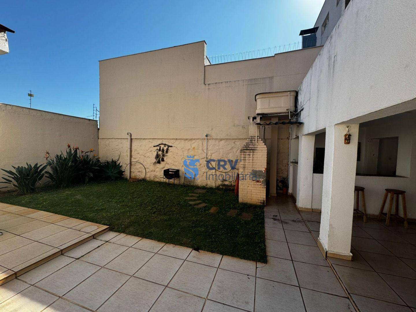 Casa à venda com 3 quartos, 210m² - Foto 22