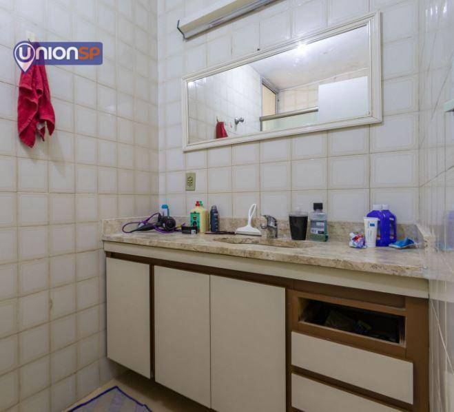 Apartamento à venda com 3 quartos, 82m² - Foto 12