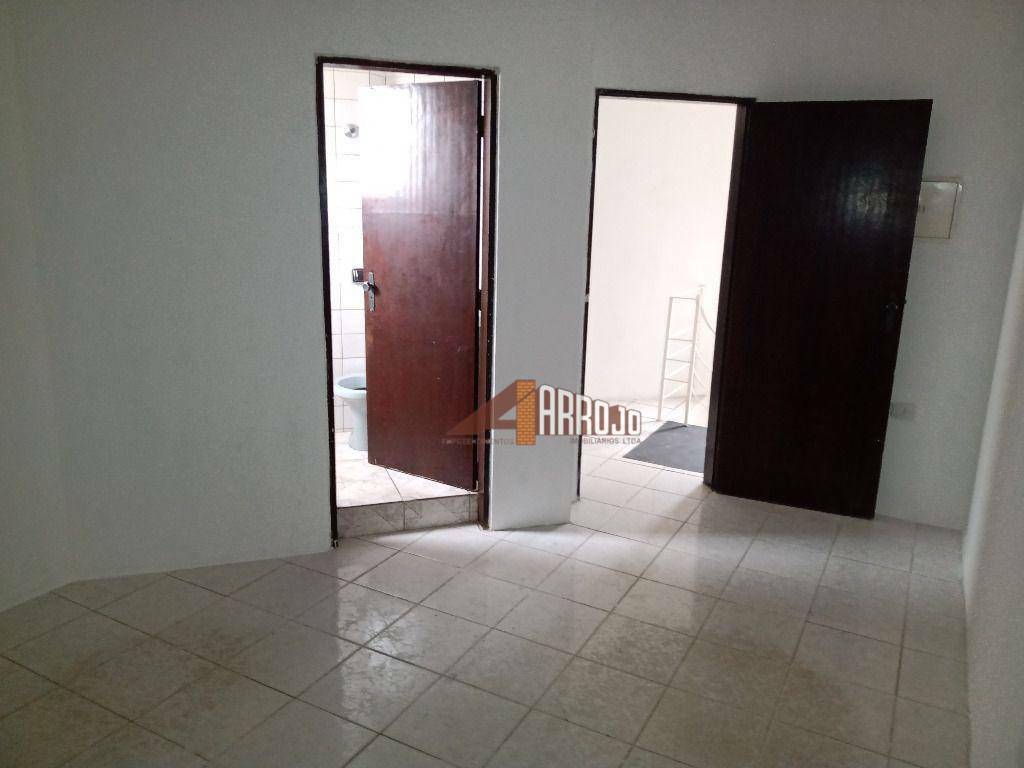 Sobrado para alugar com 2 quartos, 104m² - Foto 9