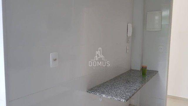 Apartamento à venda com 2 quartos, 70m² - Foto 10