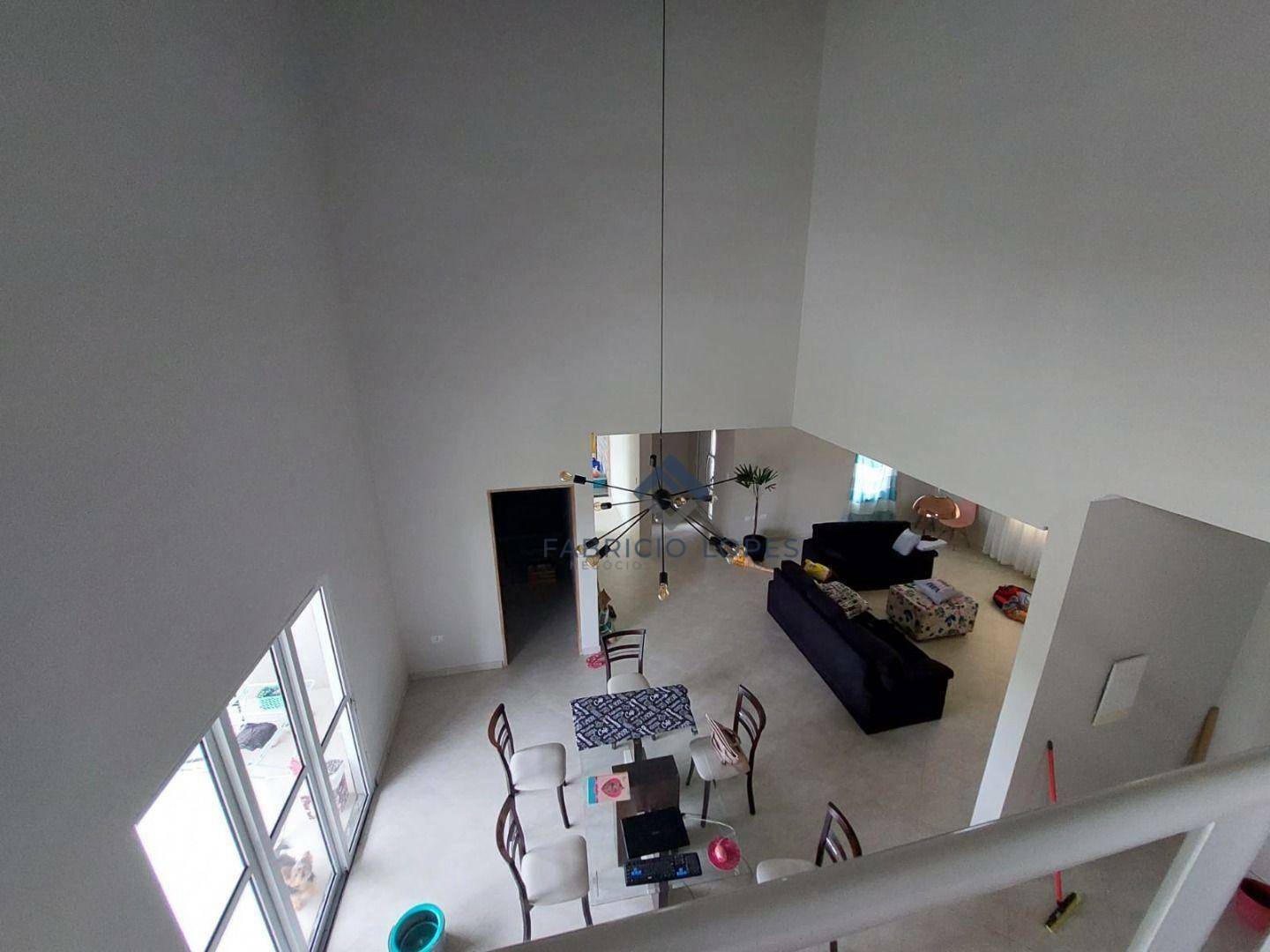 Casa à venda com 5 quartos, 360m² - Foto 4