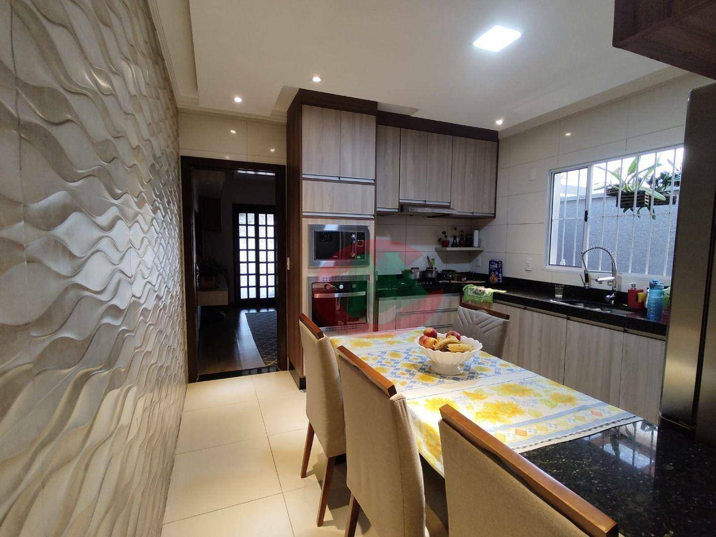 Casa à venda com 2 quartos, 82m² - Foto 7