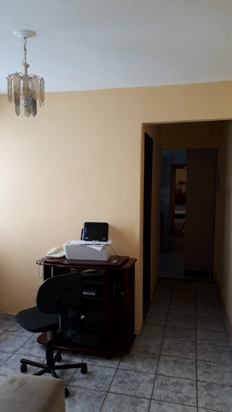 Casa à venda com 2 quartos, 100m² - Foto 13