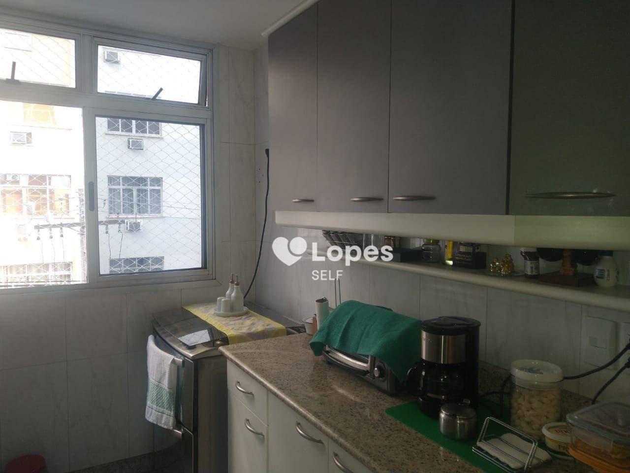 Apartamento à venda com 4 quartos, 220m² - Foto 14