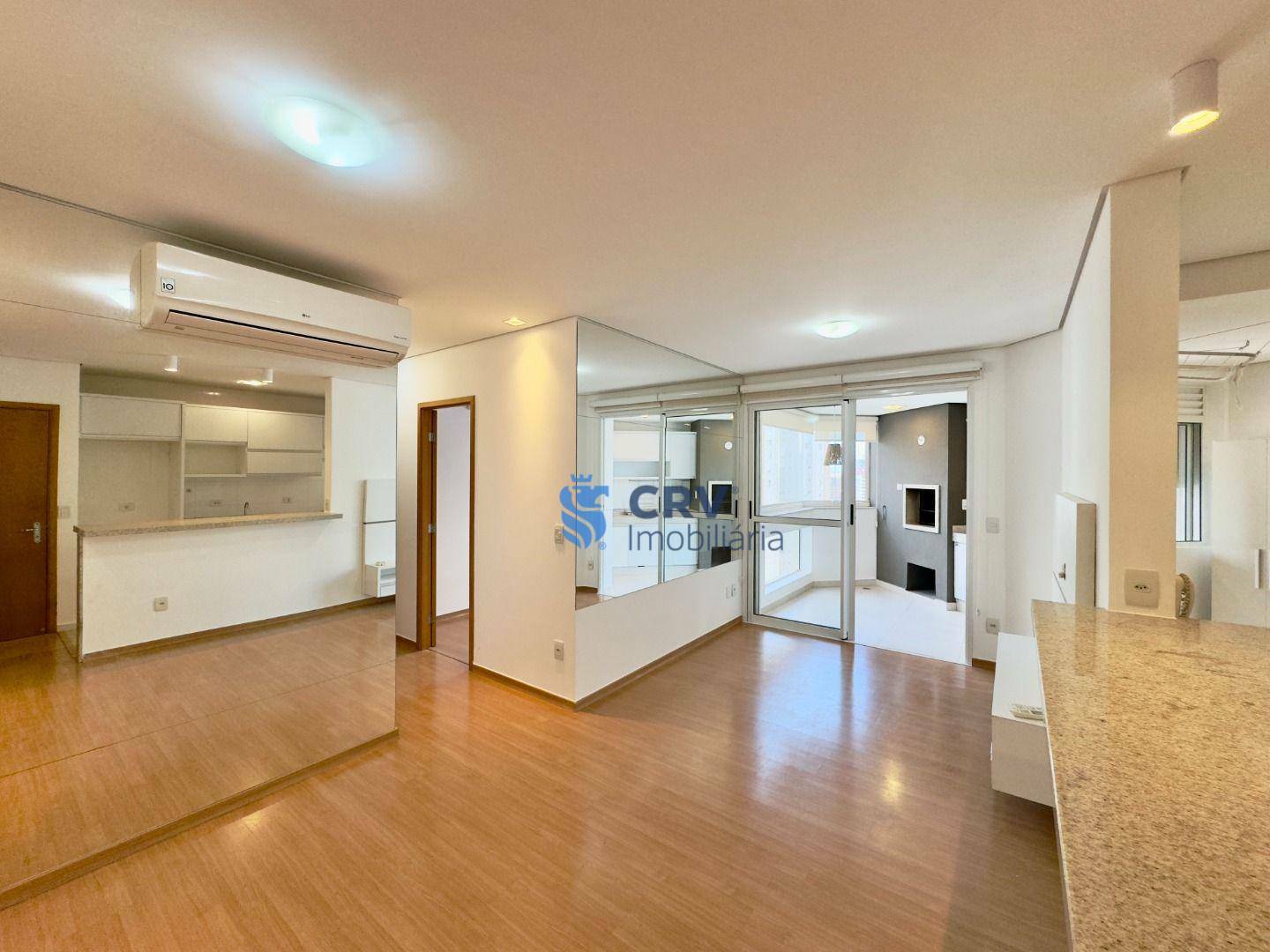 Apartamento à venda e aluguel com 3 quartos, 82m² - Foto 1