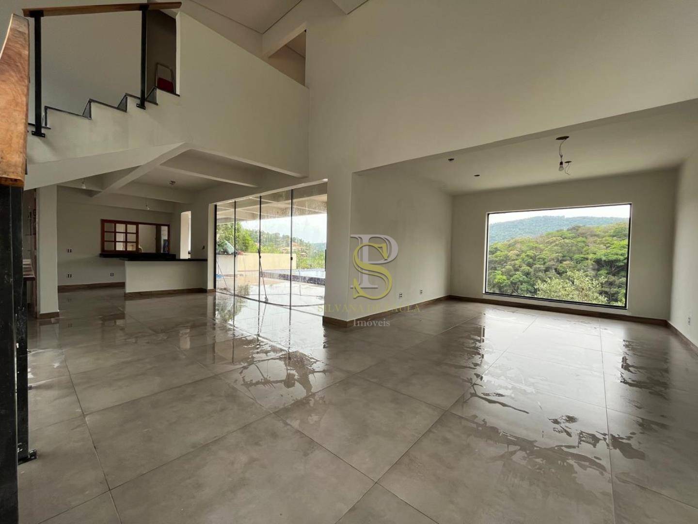 Casa de Condomínio à venda com 4 quartos, 300m² - Foto 7