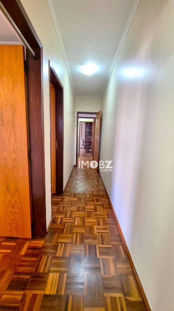 Casa à venda com 3 quartos, 272m² - Foto 22